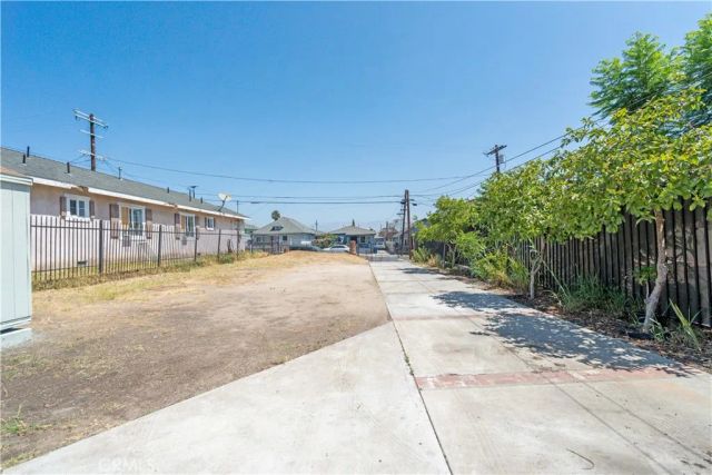 2325 Whittier, Los Angeles, CA 90023