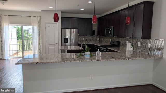 7821 TAGGART CT, Elkridge, MD 21075
