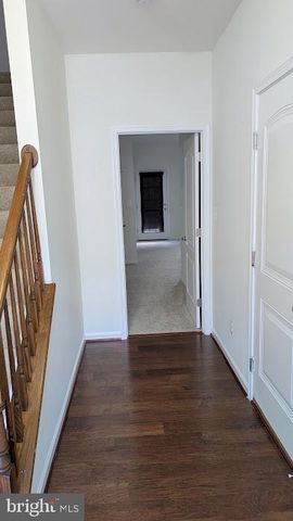 7821 TAGGART CT, Elkridge, MD 21075