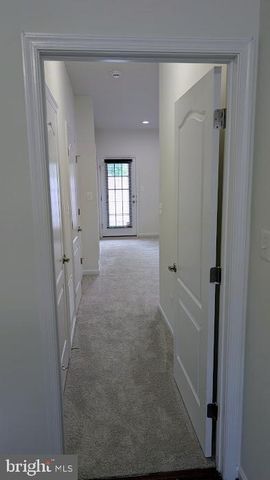 7821 TAGGART CT, Elkridge, MD 21075