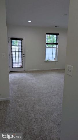 7821 TAGGART CT, Elkridge, MD 21075