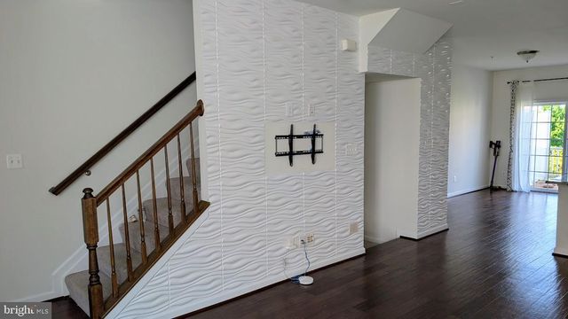 7821 TAGGART CT, Elkridge, MD 21075