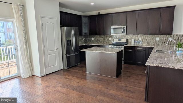 7821 TAGGART CT, Elkridge, MD 21075