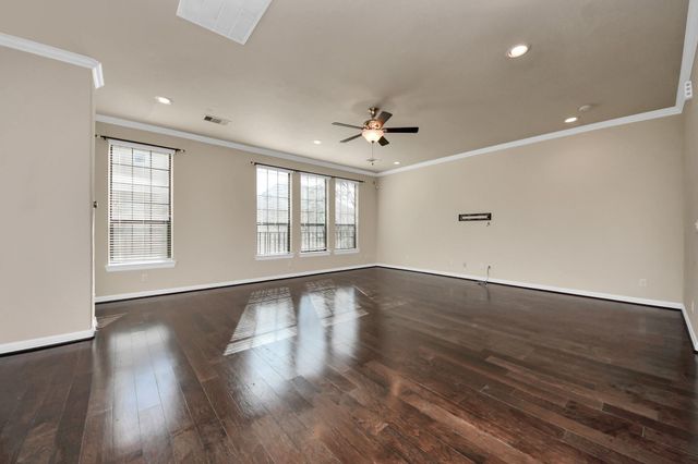 2707 Kings Retreat Circle, Houston, TX 77345