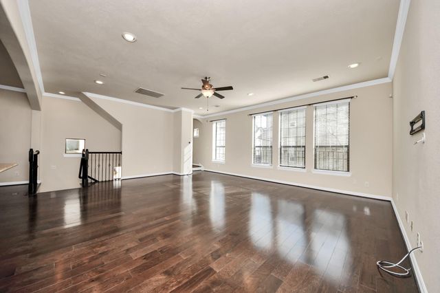 2707 Kings Retreat Circle, Houston, TX 77345