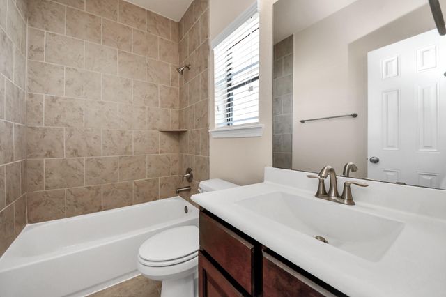 2707 Kings Retreat Circle, Houston, TX 77345