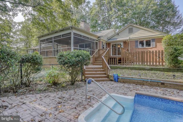 5 STUART DR, Dover, DE 19901