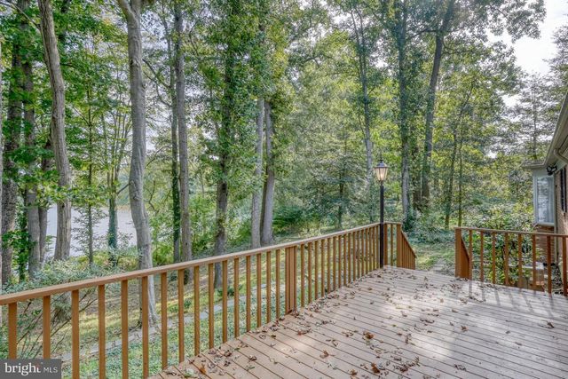 5 STUART DR, Dover, DE 19901