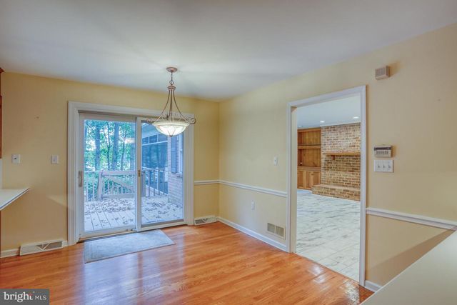 5 STUART DR, Dover, DE 19901