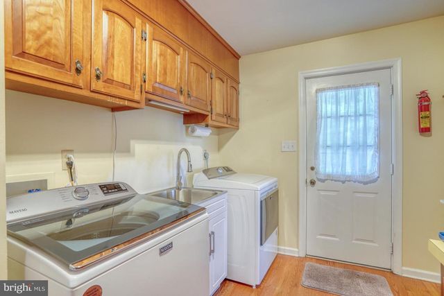 5 STUART DR, Dover, DE 19901