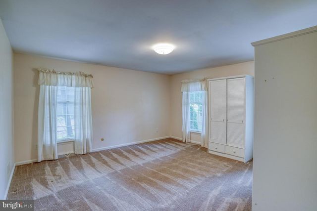 5 STUART DR, Dover, DE 19901