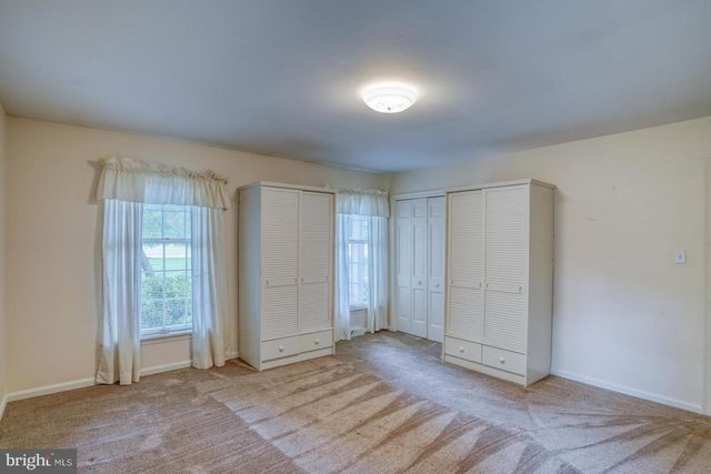 5 STUART DR, Dover, DE 19901