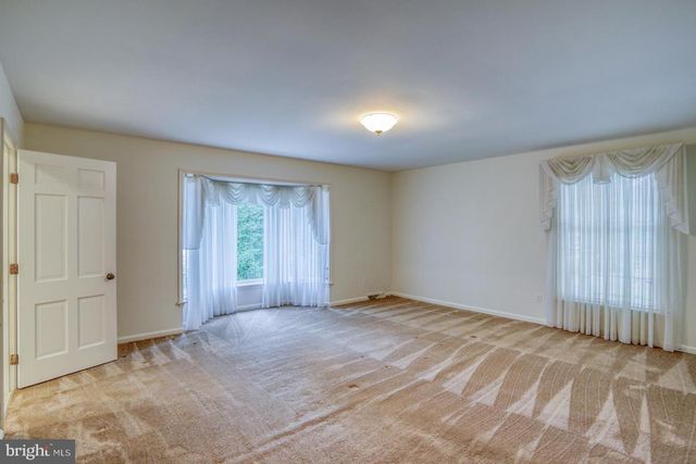 5 STUART DR, Dover, DE 19901