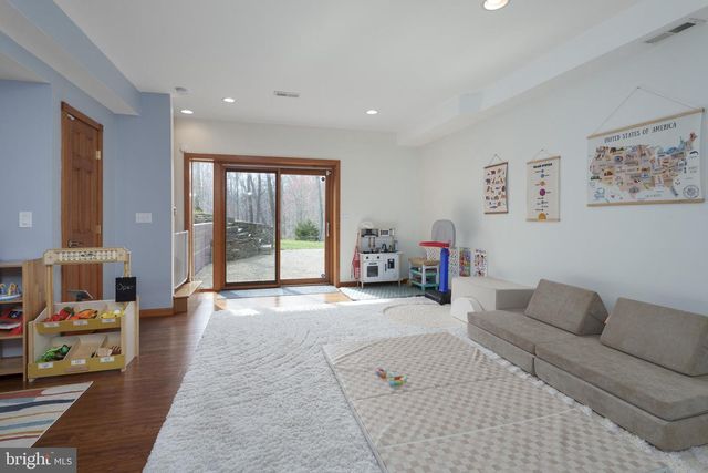 298 HOPEWELL AMWELL RD, Hopewell, NJ 08525