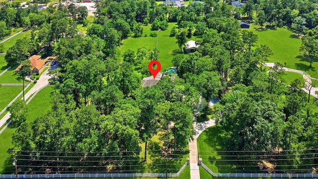 10965 Lake Forest Drive, Conroe, TX 77384