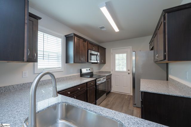 209 Waltham Court, Greenville, SC 29617