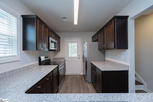 209 Waltham Court, Greenville, SC 29617