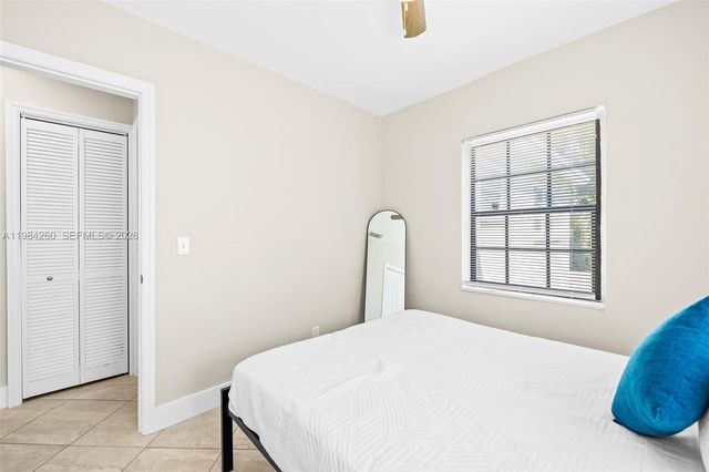 864 NW 16th Terrace, Fort Lauderdale, FL 33311