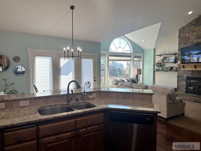 668 Eaglewood Drive, Rexburg, ID 83440