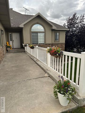 668 Eaglewood Drive, Rexburg, ID 83440