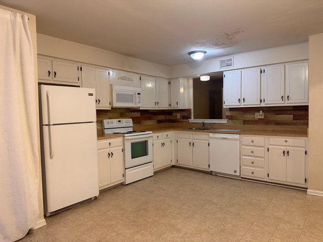 341 KIDWELLY CT, Exton, PA 19341