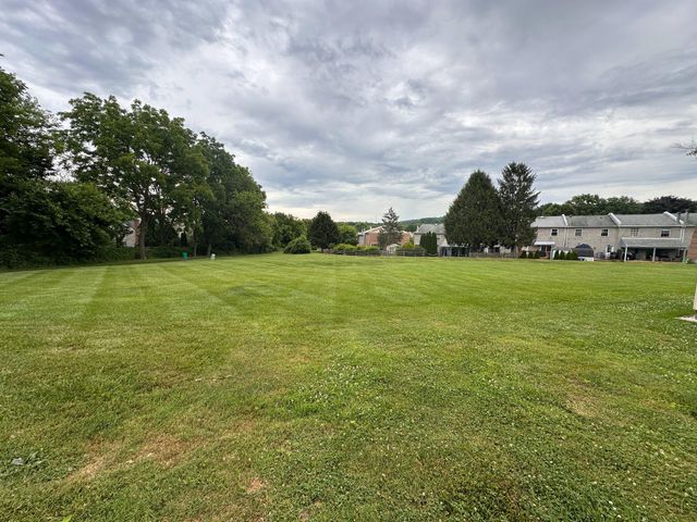 341 KIDWELLY CT, Exton, PA 19341