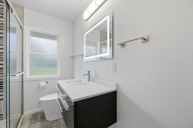 6316 40th Avenue N, Crystal, MN 55427
