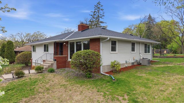 6316 40th Avenue N, Crystal, MN 55427