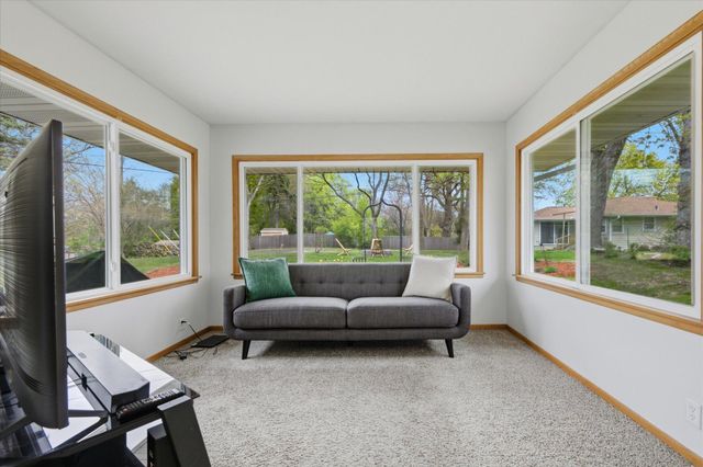 6316 40th Avenue N, Crystal, MN 55427