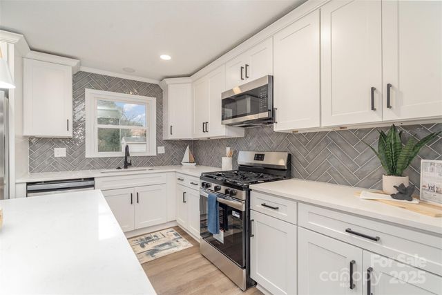 950 Dunlap Roddey Road, Rock Hill, SC 29730