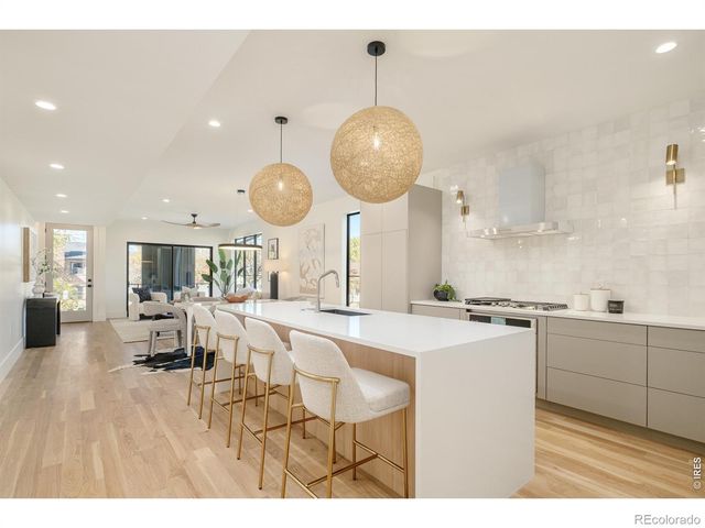 570 Cook Street, Denver, CO 80206
