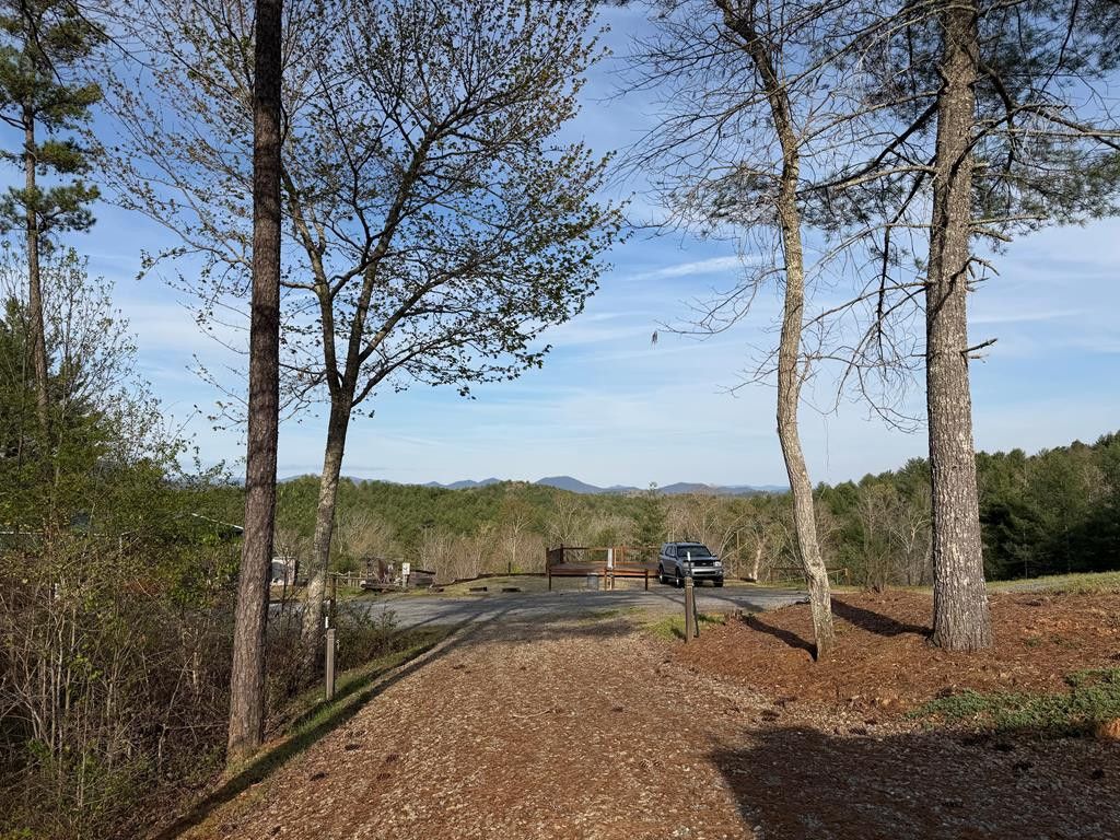 215 Pioneer Estates Road, Murphy, NC 28906