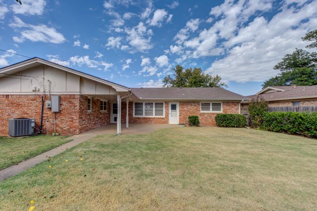 3023 66th Street, Lubbock, TX 79413