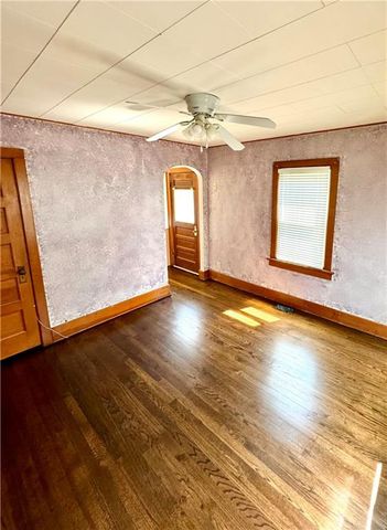 425 E Mill Street, Osawatomie, KS 66064