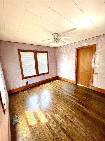 425 E Mill Street, Osawatomie, KS 66064