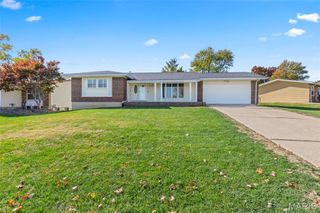 12 Little Gore Cross, St Peters, MO 63376