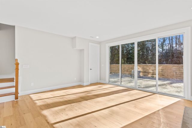 113 Market Bay Court, Simpsonville, SC 29681