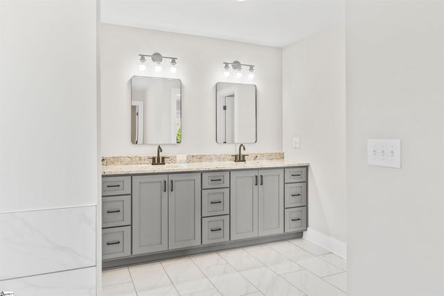 113 Market Bay Court, Simpsonville, SC 29681