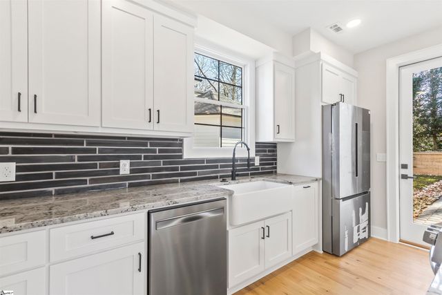 113 Market Bay Court, Simpsonville, SC 29681