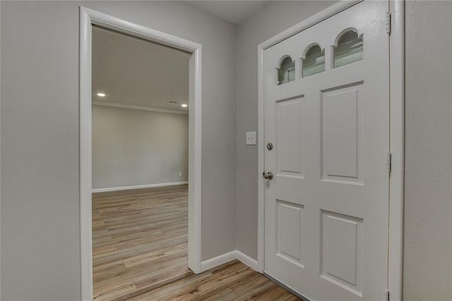 2620 Berkshire Way, The Village, OK 73120