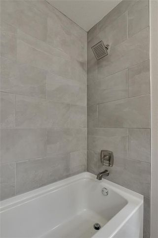 2620 Berkshire Way, The Village, OK 73120