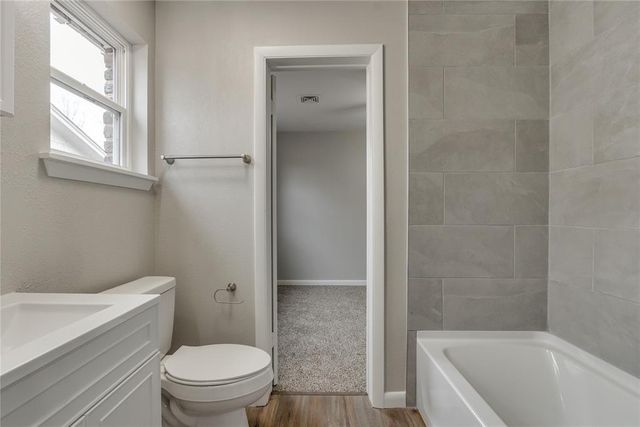 2620 Berkshire Way, The Village, OK 73120