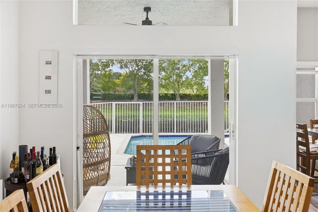 4351 Foxtail Ln, Weston, FL 33331