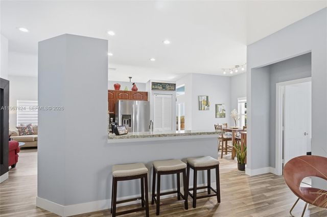 4351 Foxtail Ln, Weston, FL 33331