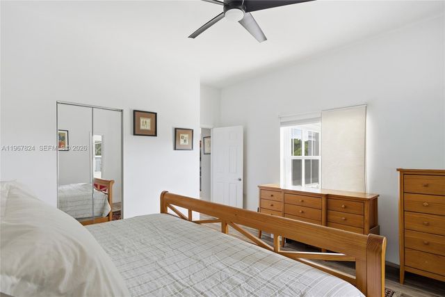 4351 Foxtail Ln, Weston, FL 33331