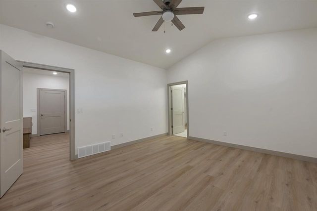 3745 BEACHMONT ROAD, De Pere, WI 54115