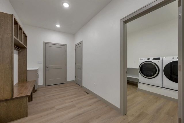 3745 BEACHMONT ROAD, De Pere, WI 54115