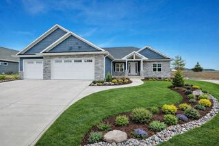 3745 BEACHMONT ROAD, De Pere, WI 54115