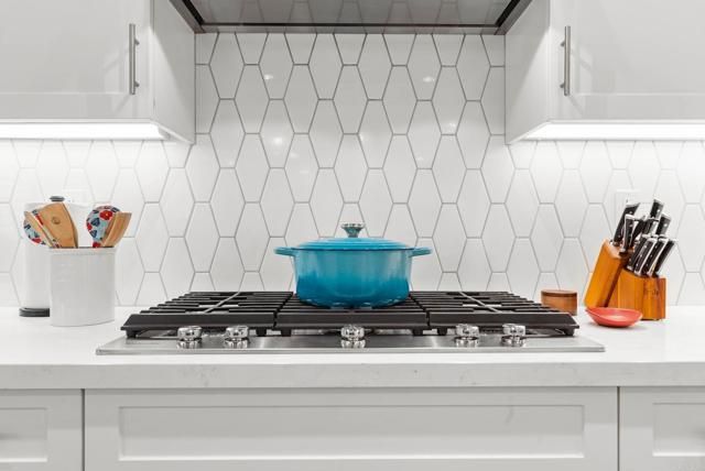 105 S Nevada Ave., Ventura, CA 93004