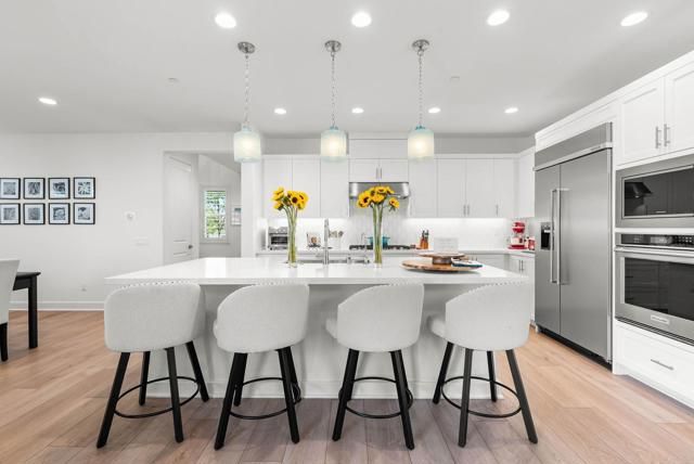 105 S Nevada Ave., Ventura, CA 93004